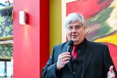 960156_339924962810829_933654603_n-1