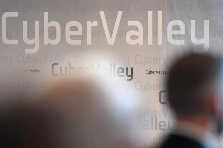 csm_161215_Cyber-Valley-Forschungsoffensive_dpa_51885945_2434x1310_ef1919a26e