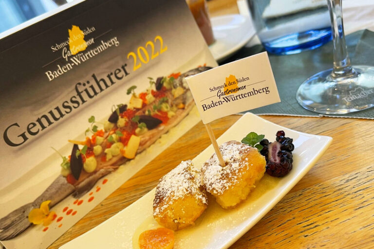 csm_2022_02_09_genussfuehrer-2022_2_ae3aa819e1