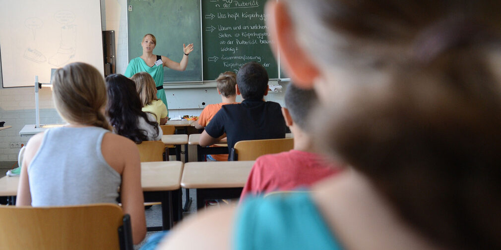csm_Unterricht-Schule_dpa_40898872_2434x1310_dbab41b5ac