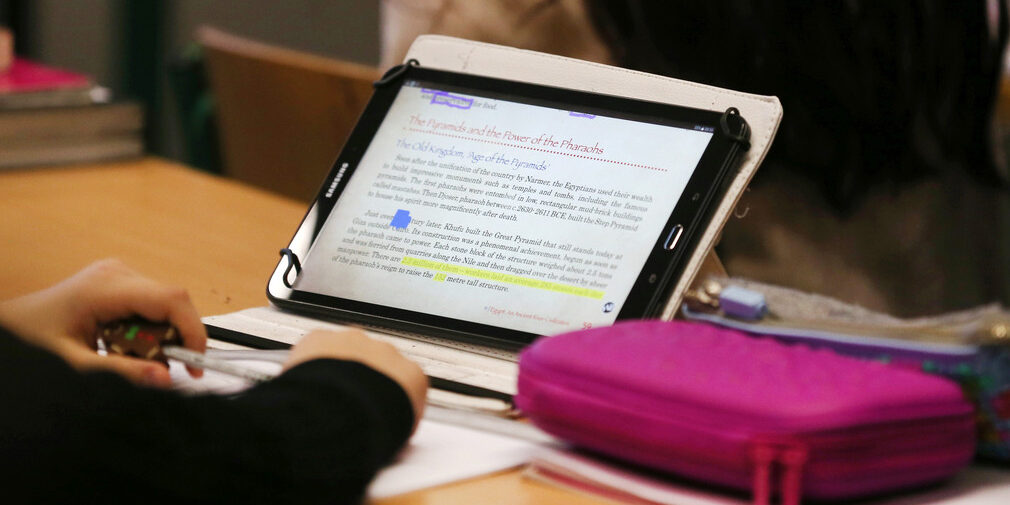 csm_171215_Schule_digital_Bildung_Digitalisierung_dpa_107169111_2434x1310_96e4598002